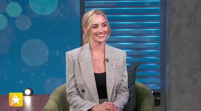Brianne_Howey_001.jpg