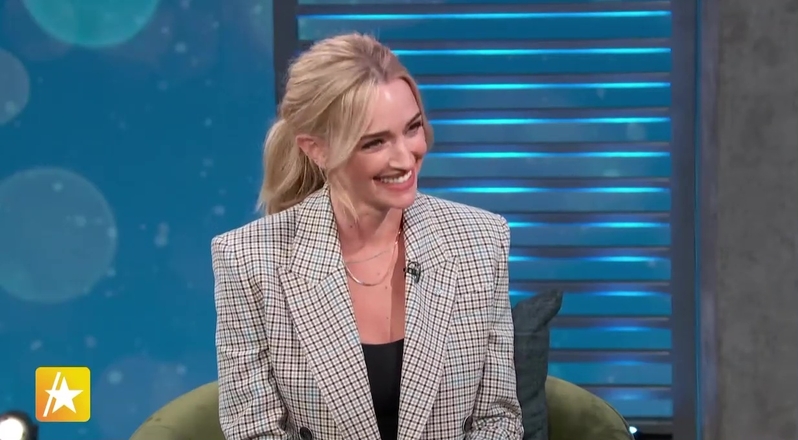 Brianne_Howey_004.jpg
