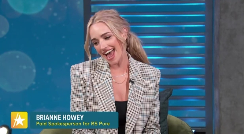 Click to view full size image
==============
Brianne_Howey_005.jpg Brianne_Howey_005.jpg