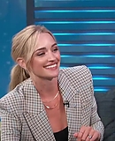 Brianne_Howey_Watch_drew2026-10-17-23h40m49s719.jpg